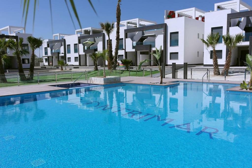 Ferienwohnung Oasis Beach IX PuntaPrima Torrevieja Exterior foto
